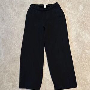 Lululemon Scuba mid-raise wide leg pants